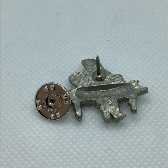 Grand Piano Silver Tone Pin Pewter? - Picture 3 of 3